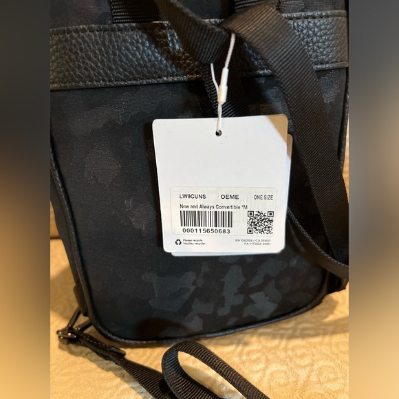 NWT Lululemon Now and Always Convertible Bag Mini - Picture 4 of 7